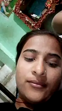 Cute-Nilam online show from March 21, 2025, 3:13 pm