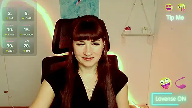 Snapshot of Violla_My chatting on November 5, 2025, 12:52 pm Violla My online show from November 5, 2025, 12:52 pm