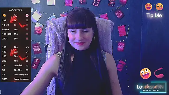 Snapshot of Violla_My chatting on November 28, 2025, 6:57 am Violla My online show from November 28, 2025, 6:57 am