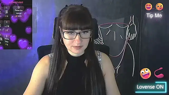 Snapshot of Violla_My chatting on October 11, 2025, 5:41 am Violla My online show from October 11, 2025, 5:41 am