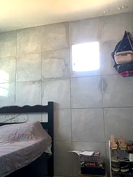 Snapshot of Gabrielleof chatting on October 23, 2025, 3:21 pm Gabrielleof online show from October 23, 2025, 3:21 pm