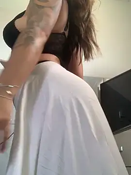 Gabrielleof online show from February 23, 2026, 2:39 pm