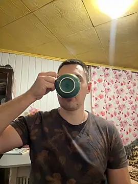 Snapshot of Rowing199456 chatting on November 7, 2025, 9:52 pm Rowing199456 online show from November 7, 2025, 9:52 pm