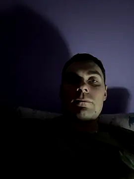 Snapshot of Rowing199456 chatting on October 16, 2025, 10:18 pm Rowing199456 online show from October 16, 2025, 10:18 pm