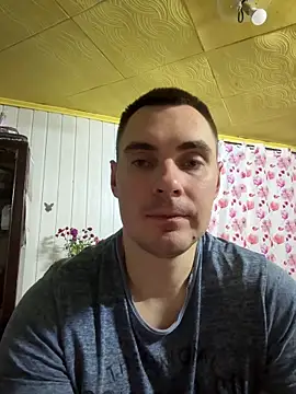 Snapshot of Rowing199456 chatting on October 25, 2025, 5:35 pm Rowing199456 online show from October 25, 2025, 5:35 pm