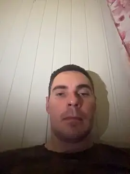 Snapshot of Rowing199456 chatting on November 10, 2025, 7:52 pm Rowing199456 online show from November 10, 2025, 7:52 pm