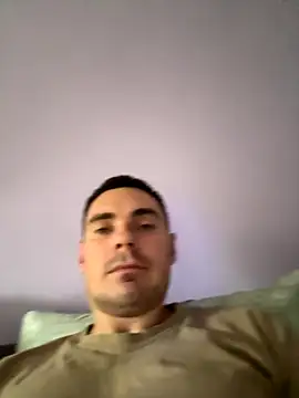 Rowing199456 online show from September 10, 2025, 4:44 am