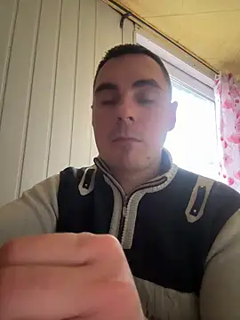 Rowing199456 online show from February 24, 2026, 7:09 am