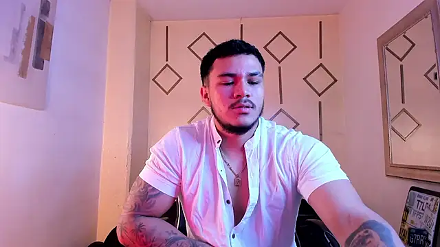 Snapshot of jeisonstark chatting on November 15, 2025, 11:47 am jeisonstark online show from November 15, 2025, 11:47 am