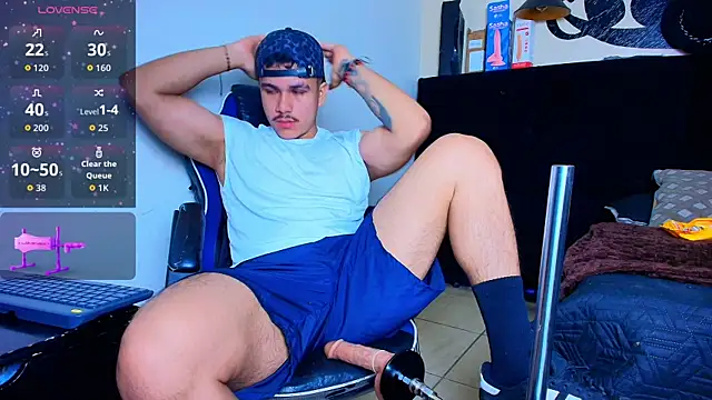 Snapshot of jeisonstark chatting on July 6, 2026, 5:48 pm jeisonstark online show from July 6, 2026, 5:48 pm