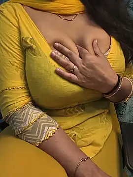 Anamika Kapoor online show from May 7, 2026, 3:33 am