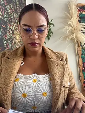 Sara-77 online show from July 23, 2026, 3:41 pm