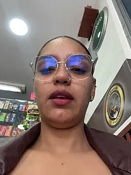 Sara-77 online show from August 9, 2026, 4:57 pm