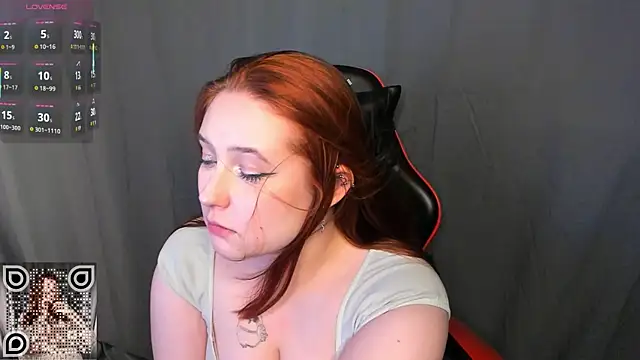 Snapshot of Markandann chatting on December 13, 2025, 8:04 pm Markandann online show from December 13, 2025, 8:04 pm