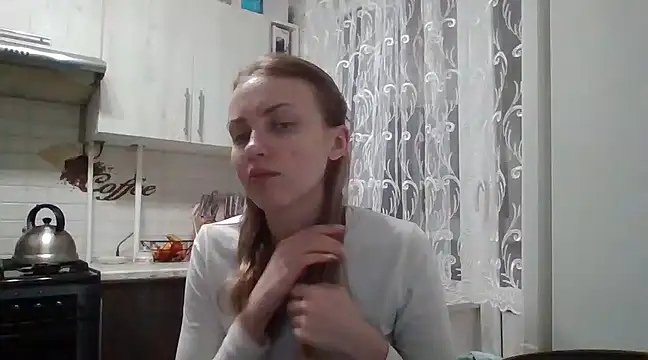 Snapshot of Sweety_Nika chatting on February 14, 2025, 1:13 am Sweety Nika online show from February 14, 2025, 1:13 am