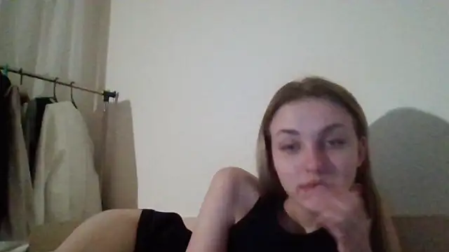 Snapshot of Sweety_Nika chatting on December 29, 2024, 12:30 am Sweety Nika online show from December 29, 2024, 12:30 am