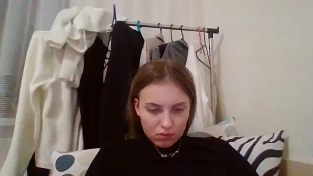 Snapshot of Sweety_Nika chatting on January 12, 2025, 4:42 am Sweety Nika online show from January 12, 2025, 4:42 am