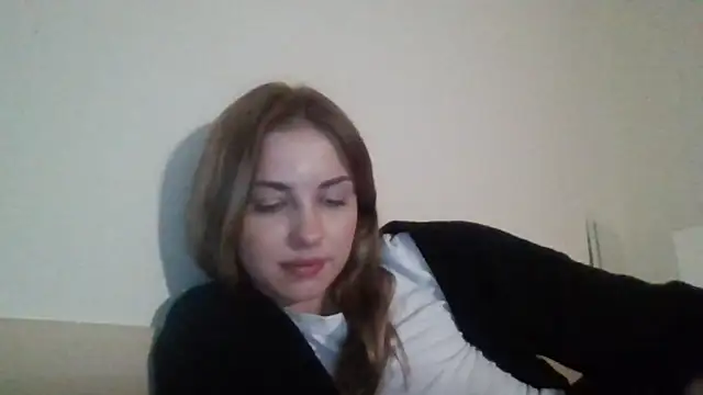Snapshot of Sweety_Nika chatting on January 5, 2025, 10:40 pm Sweety Nika online show from January 5, 2025, 10:40 pm