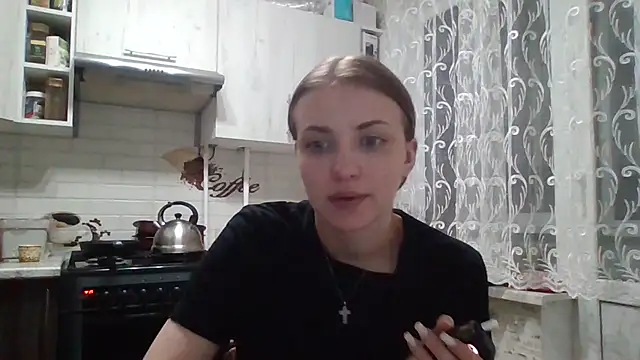 Snapshot of Sweety_Nika chatting on February 21, 2025, 1:22 am Sweety Nika online show from February 21, 2025, 1:22 am