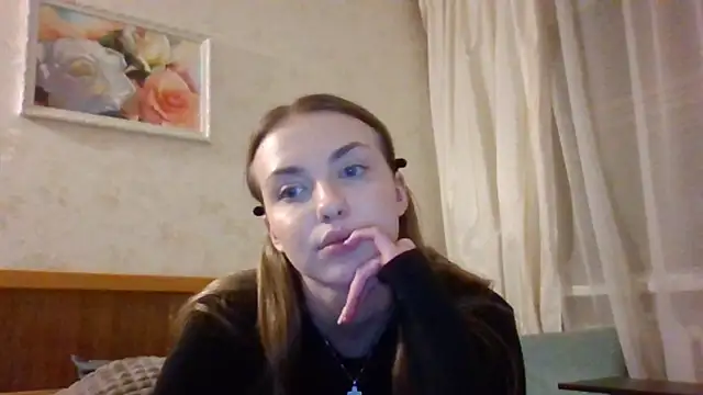 Snapshot of Sweety_Nika chatting on December 5, 2024, 12:14 am Sweety Nika online show from December 5, 2024, 12:14 am