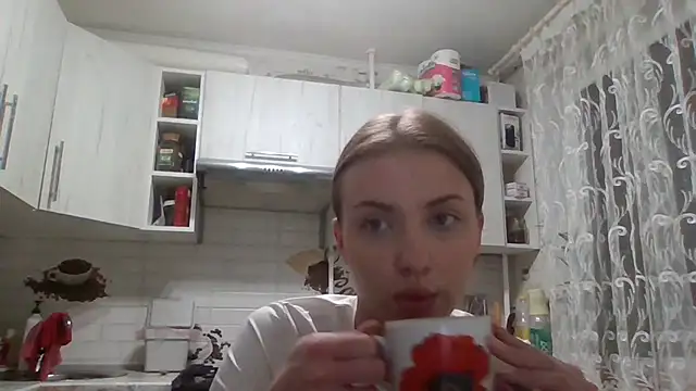 Snapshot of Sweety_Nika chatting on January 26, 2025, 11:08 pm Sweety Nika online show from January 26, 2025, 11:08 pm