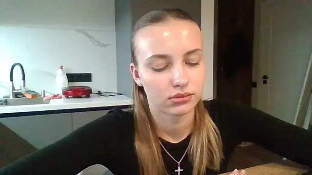 Snapshot of Sweety_Nika chatting on September 26, 2025, 9:10 pm Sweety Nika online show from September 26, 2025, 9:10 pm
