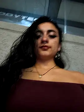 Lila Desiree online show from April 30, 2026, 11:53 pm