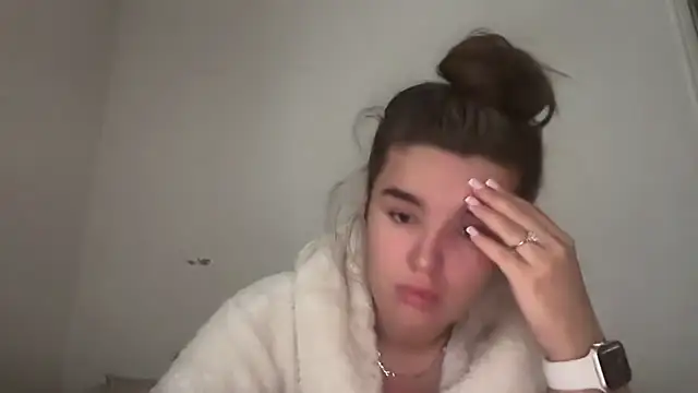 maisiesmithx online show from October 31, 2025, 11:29 am