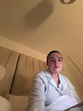 Snapshot of maisiesmithx chatting on February 20, 2026, 6:19 am maisiesmithx online show from February 20, 2026, 6:19 am