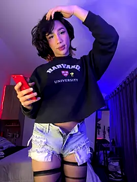 Snapshot of sue___0 chatting on October 18, 2025, 3:52 am sue 0 online show from October 18, 2025, 3:52 am