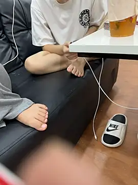 dafei108655 online show from April 6, 2026, 2:07 pm