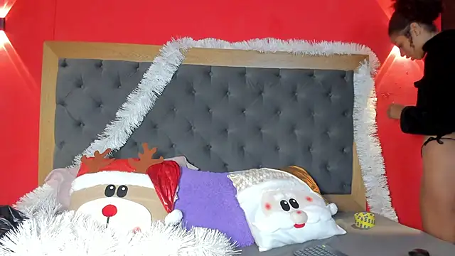 Snapshot of YayaHilton chatting on November 21, 2025, 4:55 am YayaHilton online show from November 21, 2025, 4:55 am