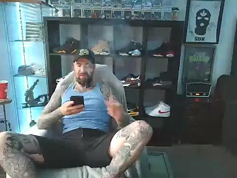 Beardedtattood online show from September 10, 2025, 12:15 pm