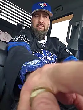Beardedtattood online show from May 6, 2026, 1:37 pm
