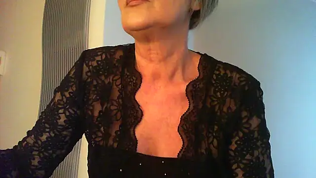 Snapshot of __Angel78__ chatting on November 9, 2025, 1:26 pm Angel78 online show from November 9, 2025, 1:26 pm