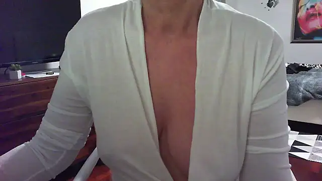   Angel78   online show from January 28, 2025, 3:35 pm