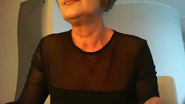 Snapshot of __Angel78__ chatting on November 27, 2025, 2:17 pm Angel78 online show from November 27, 2025, 2:17 pm