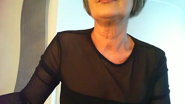 Snapshot of __Angel78__ chatting on December 3, 2025, 1:10 pm Angel78 online show from December 3, 2025, 1:10 pm