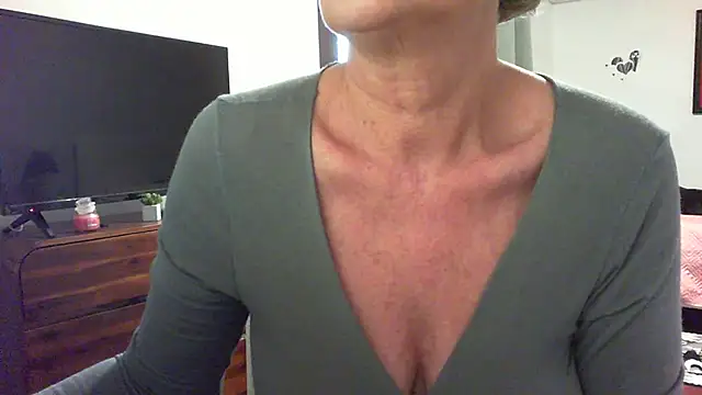   Angel78   online show from May 6, 2026, 11:47 am