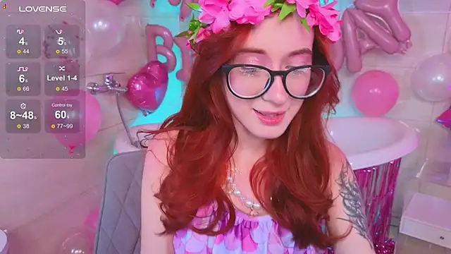 Dark Lola  online show from September 23, 2025, 3:13 am