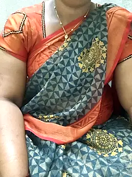 Snapshot of MaaliiiPonuTamil chatting on June 12, 2026, 1:25 am MaaliiiPonuTamil online show from June 12, 2026, 1:25 am