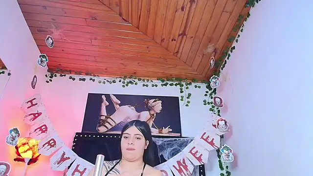 Snapshot of Naia_x chatting on October 11, 2025, 10:22 pm Naia x online show from October 11, 2025, 10:22 pm