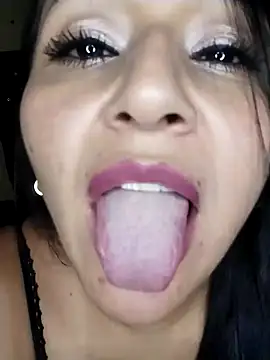 Snapshot of ArianaMist chatting on March 6, 2025, 2:09 am ArianaMist online show from March 6, 2025, 2:09 am