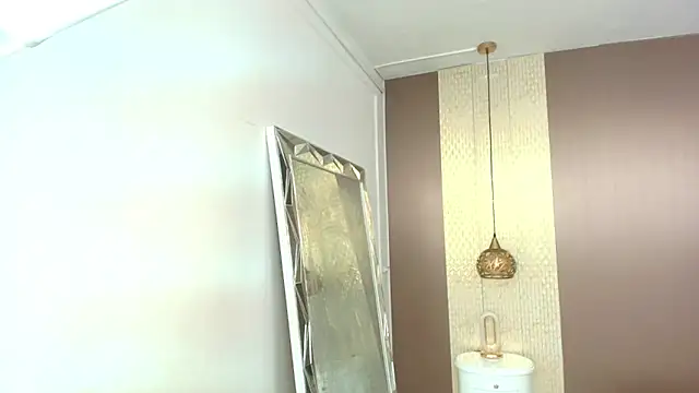 DannaDooll99 online show from November 5, 2025, 12:08 pm