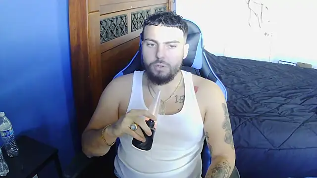 MasterKvn online show from February 25, 2025, 8:42 pm