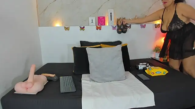 Snapshot of Sofii_Cooper1 chatting on October 21, 2025, 4:01 am Sofii Cooper1 online show from October 21, 2025, 4:01 am