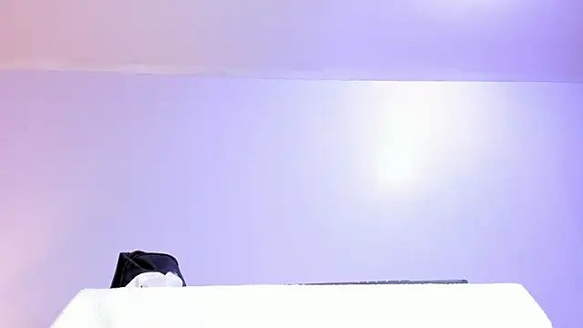 lupeebony online show from February 15, 2026, 7:24 pm