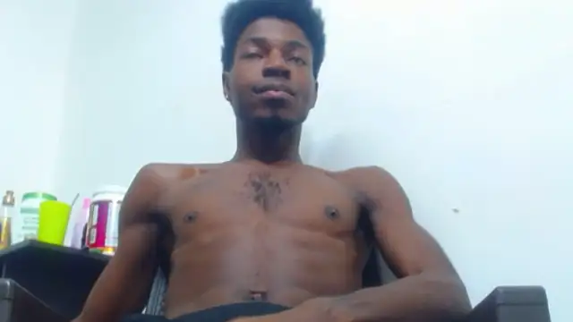 Snapshot of jaycolinss chatting on October 20, 2025, 5:53 am jaycolinss online show from October 20, 2025, 5:53 am