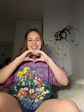 Snapshot of AgnesCampp chatting on November 27, 2025, 10:21 pm AgnesCampp online show from November 27, 2025, 10:21 pm