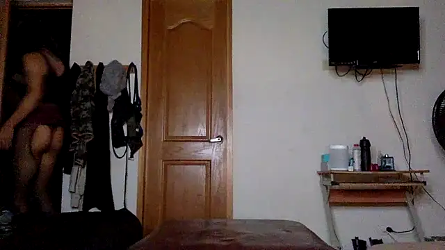 Snapshot of venustattoopussy chatting on December 12, 2024, 6:14 am venustattoopussy online show from December 12, 2024, 6:14 am